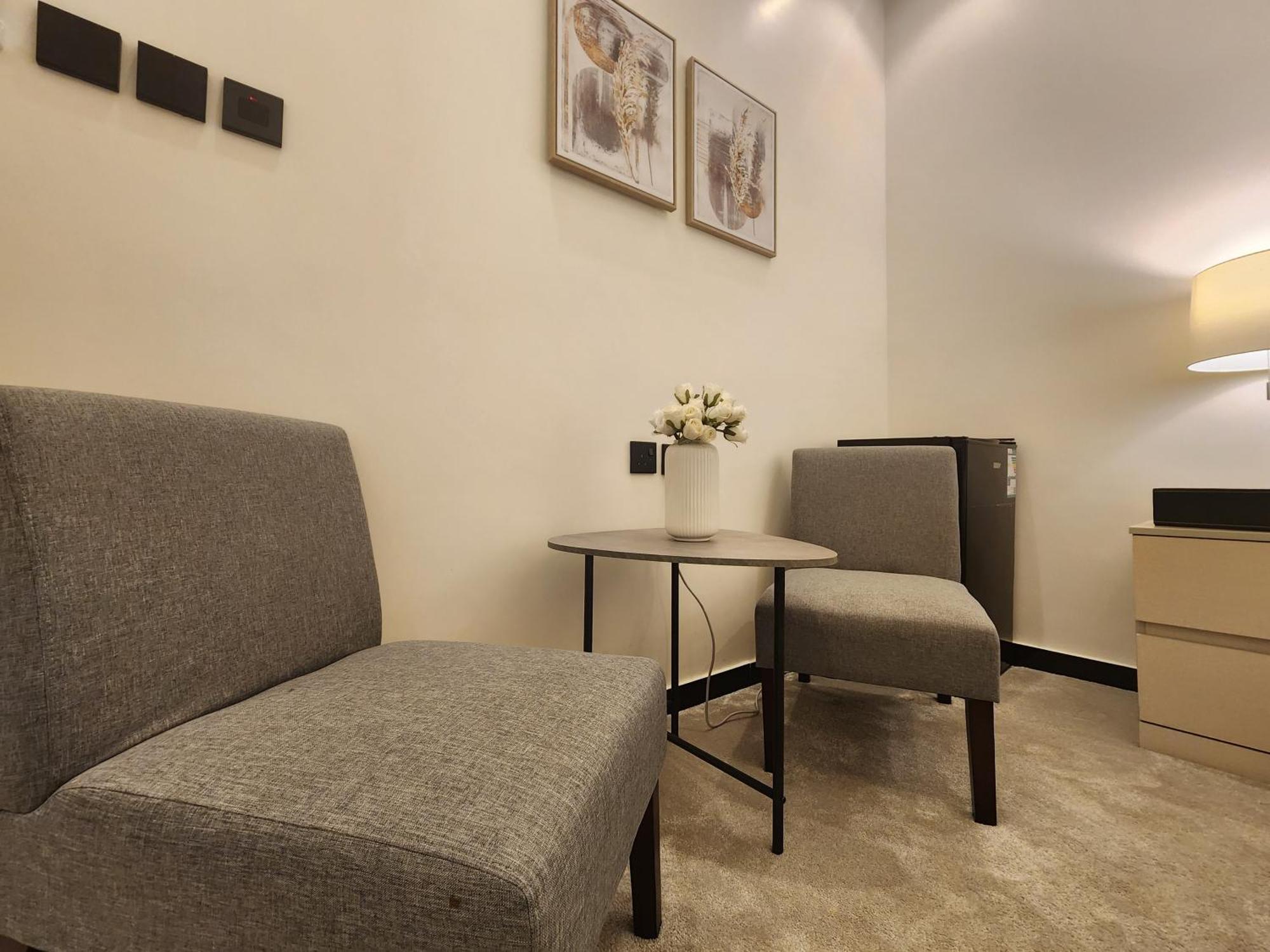 Apartment Modern & Peaceful - Prime Spot - Al Aqiq